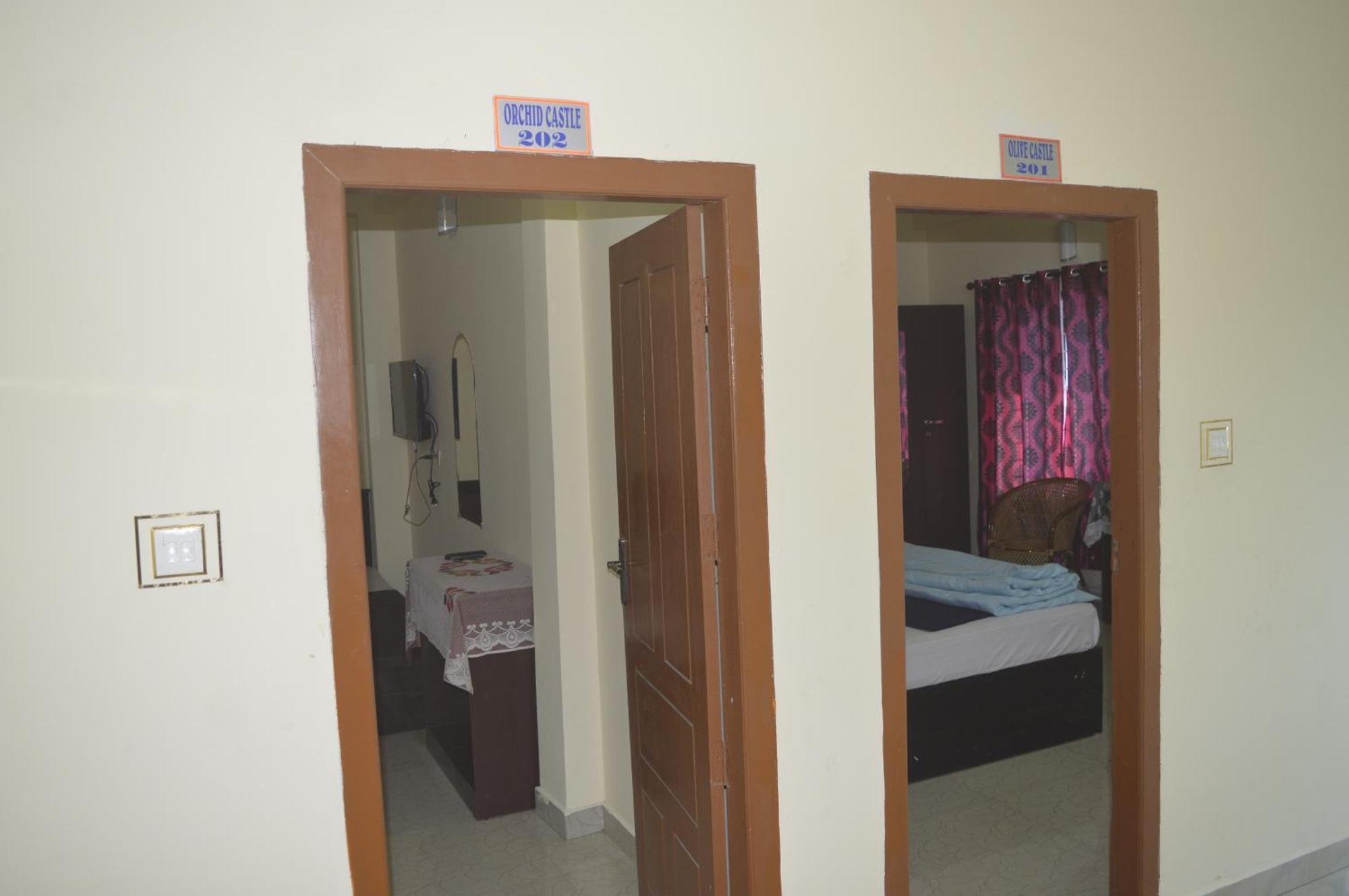 Green Castle Residency Nedumkandam Extérieur photo